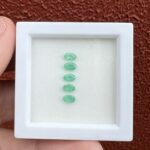 Esmeralda Oval