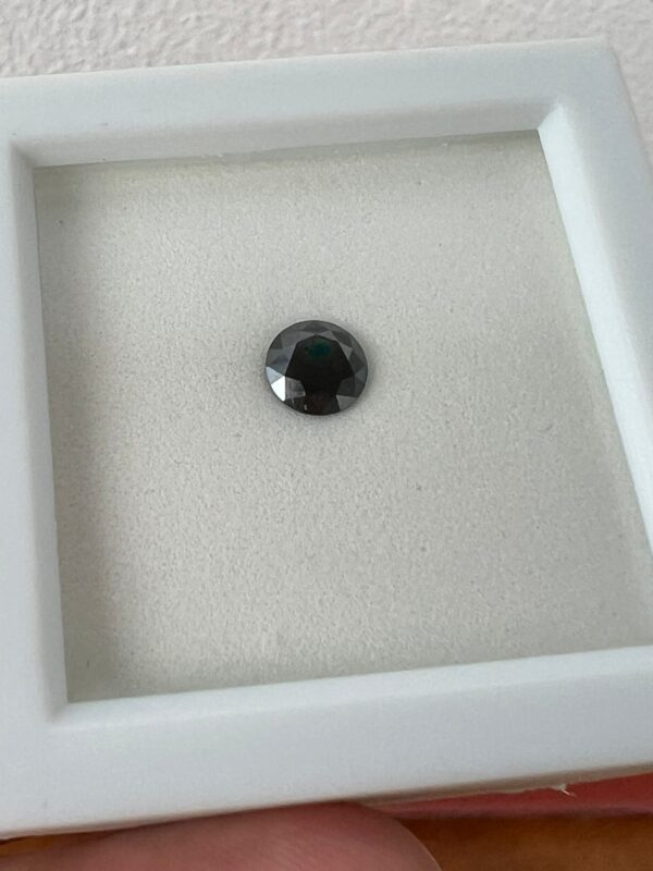 Moissanite Black